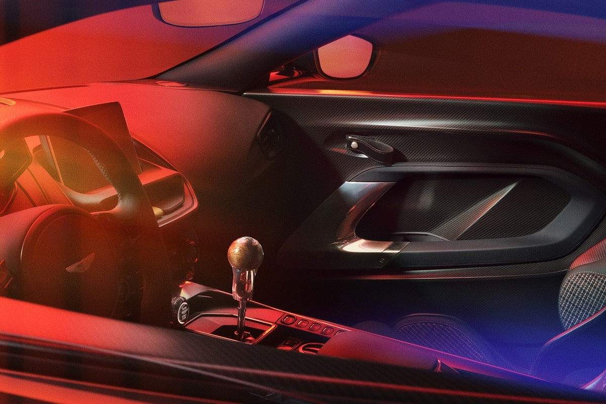 Aston Martin Valour 2026