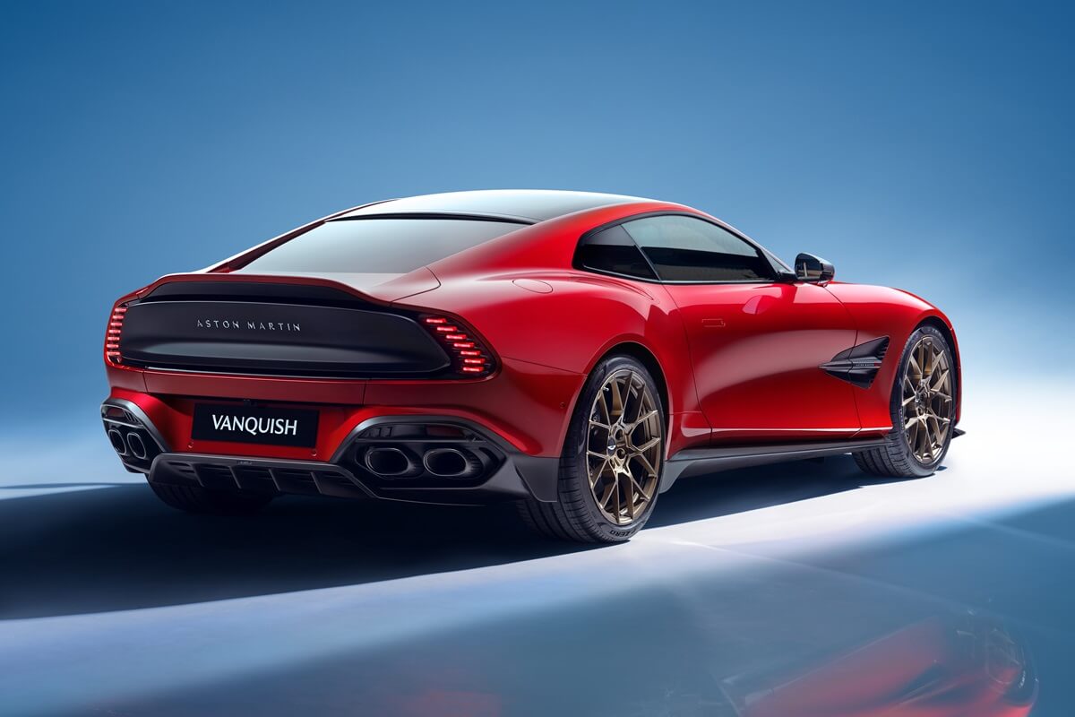 Aston Martin Vanquish 2026