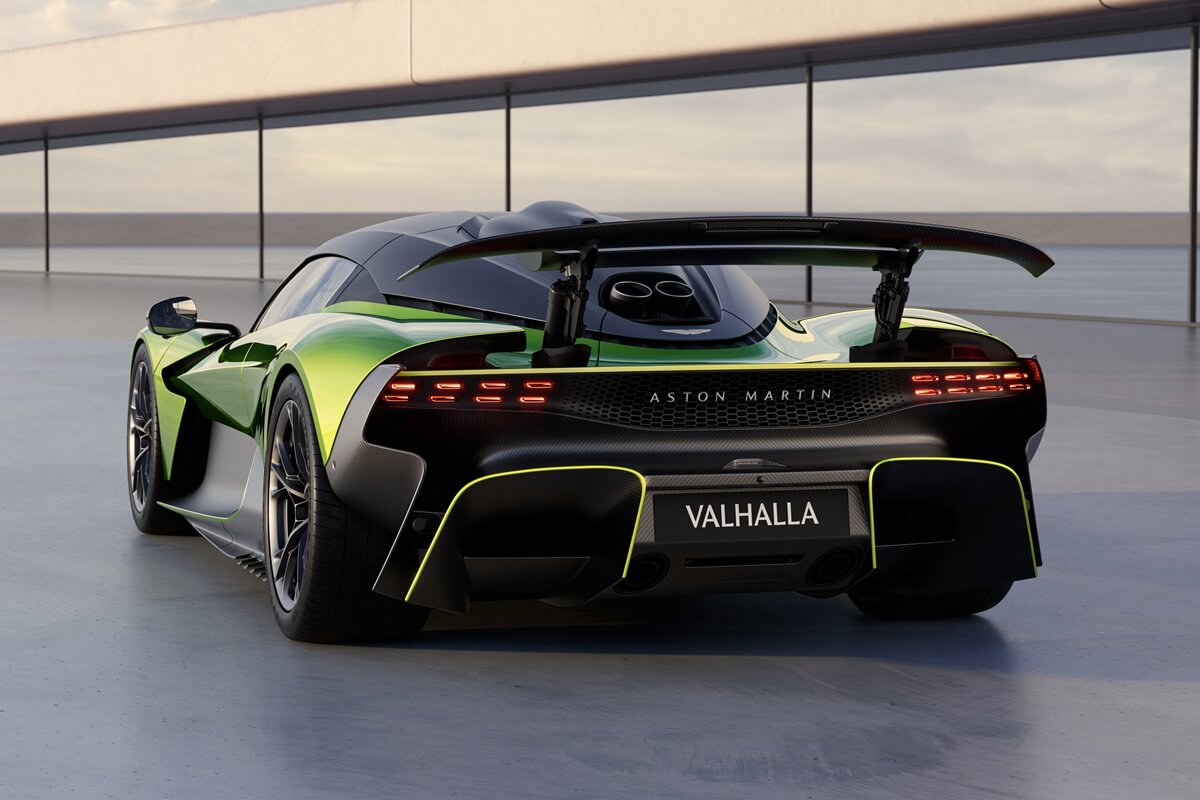 Aston Martin Valhalla 2026