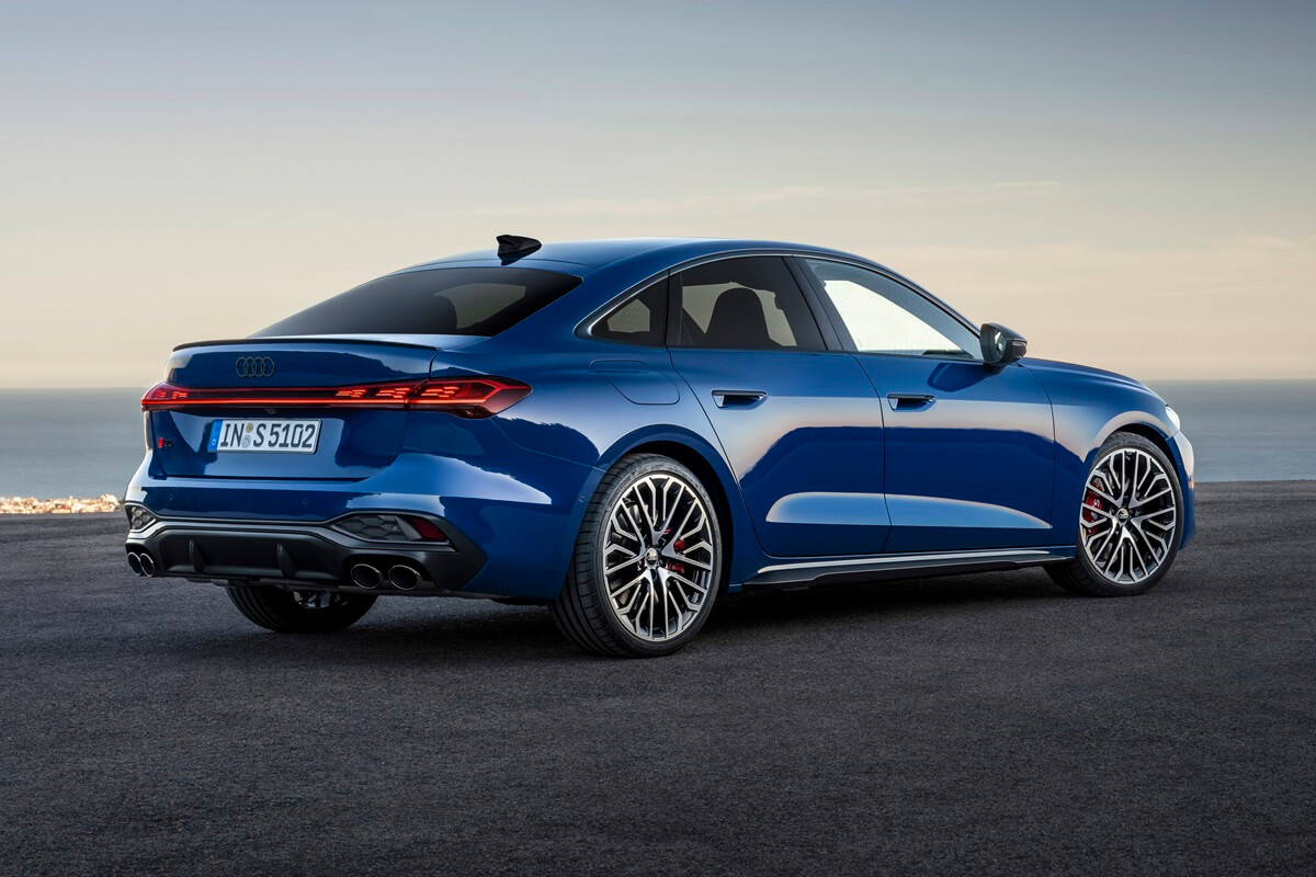 Audi A5 Saloon S5 367 PS  AWD 2026