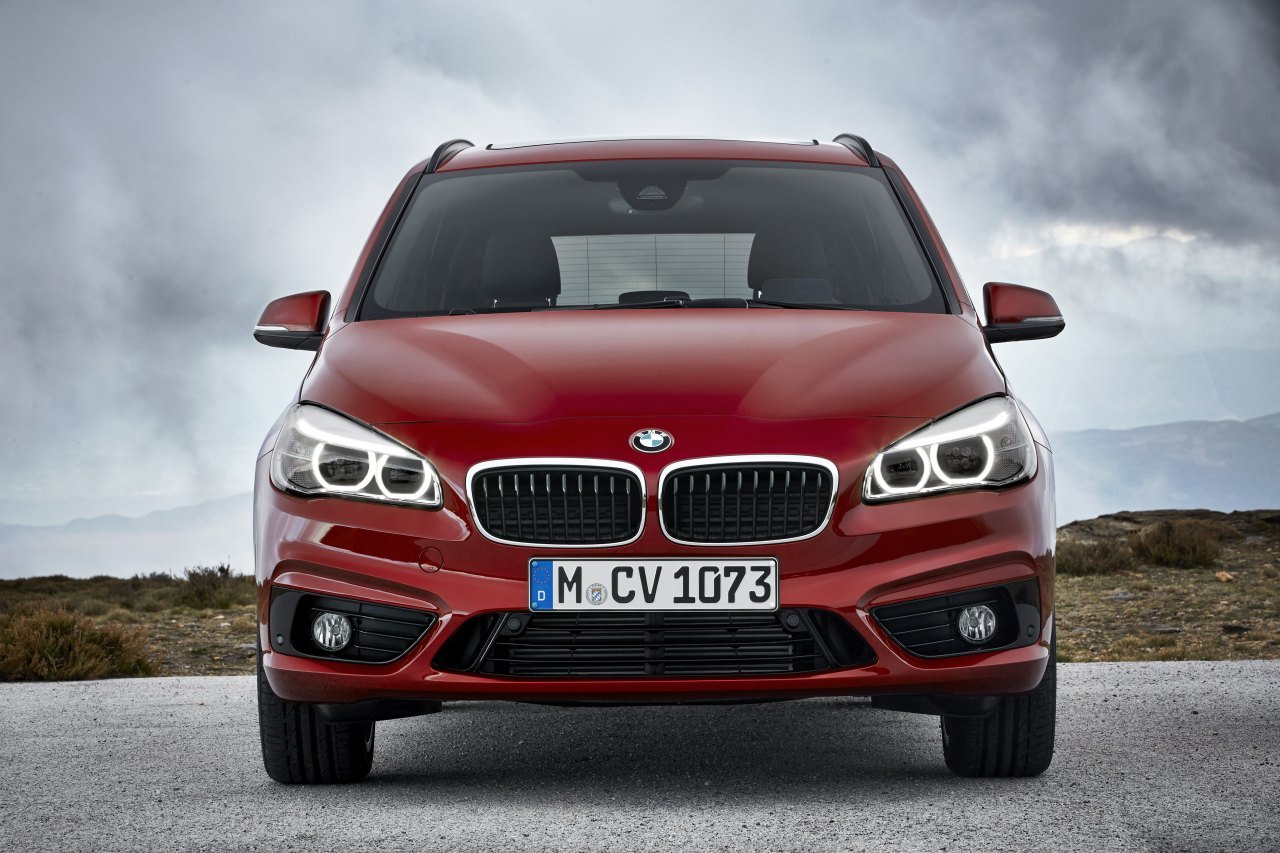 BMW 2 Series Gran Tourer 216d 116 PS manual  (2018-2023)