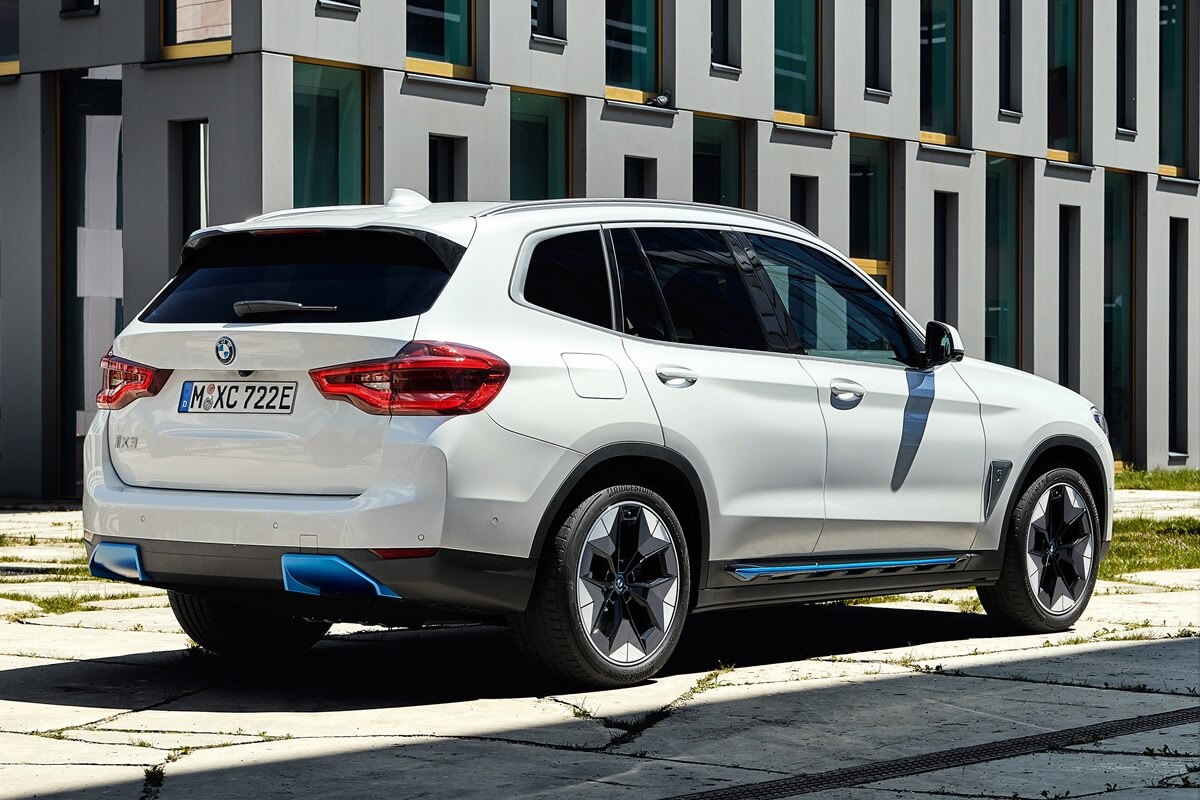 BMW iX3 2020-2021