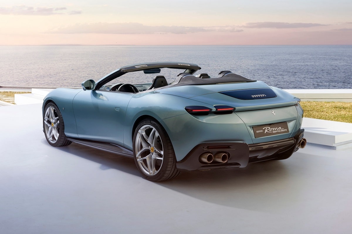 Ferrari Roma Spider 2026