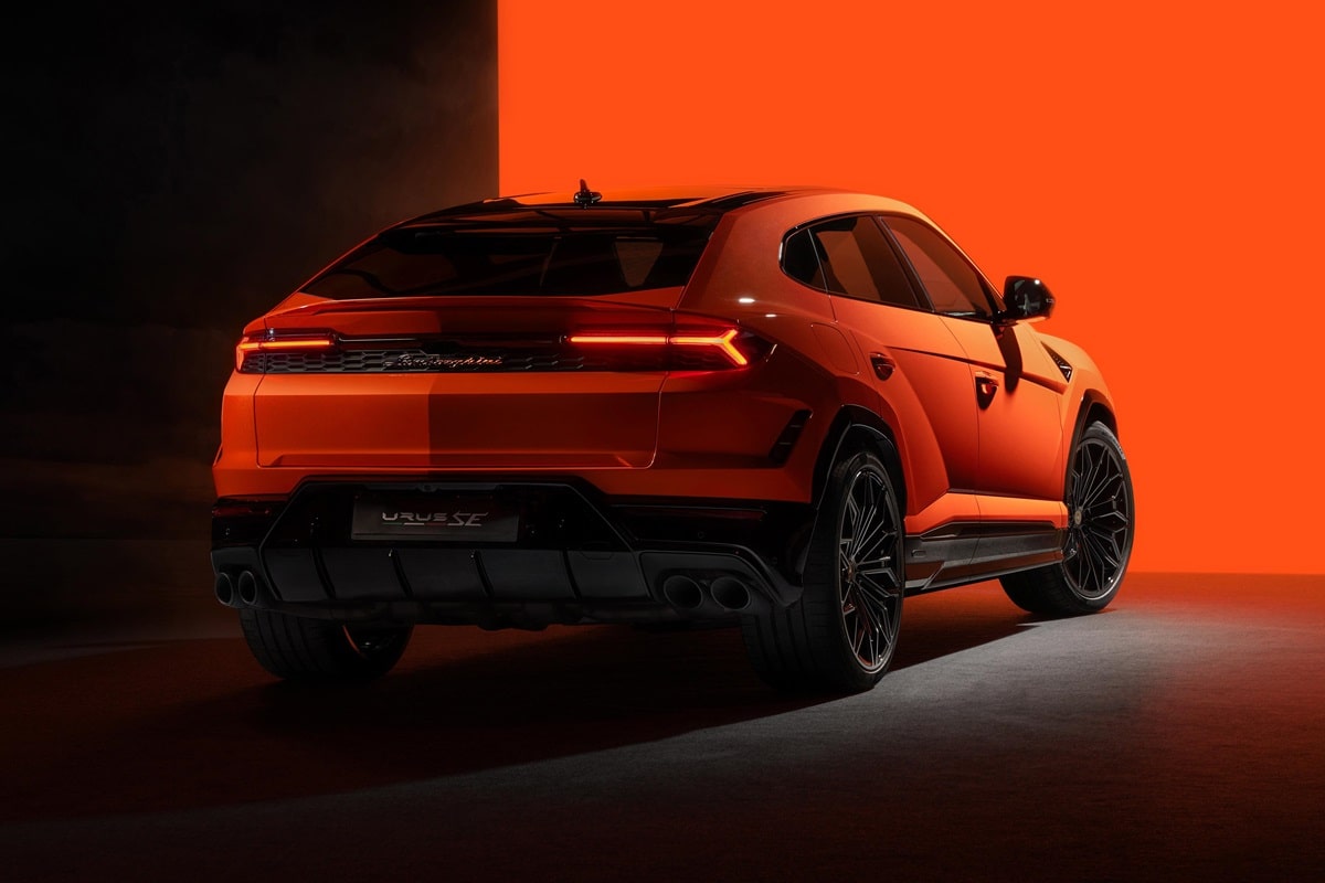 Lamborghini Urus 2026