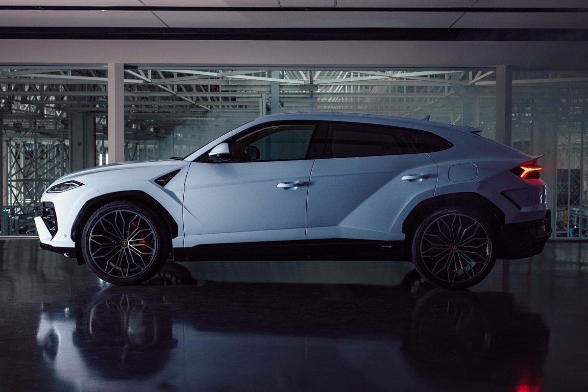 Lamborghini Urus 2026