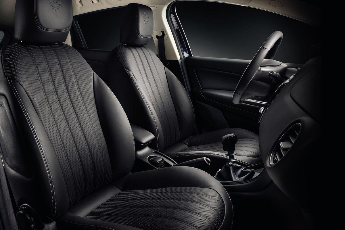 Lancia Delta 1.6 Multijet 120 PS manual  (2011-2015)