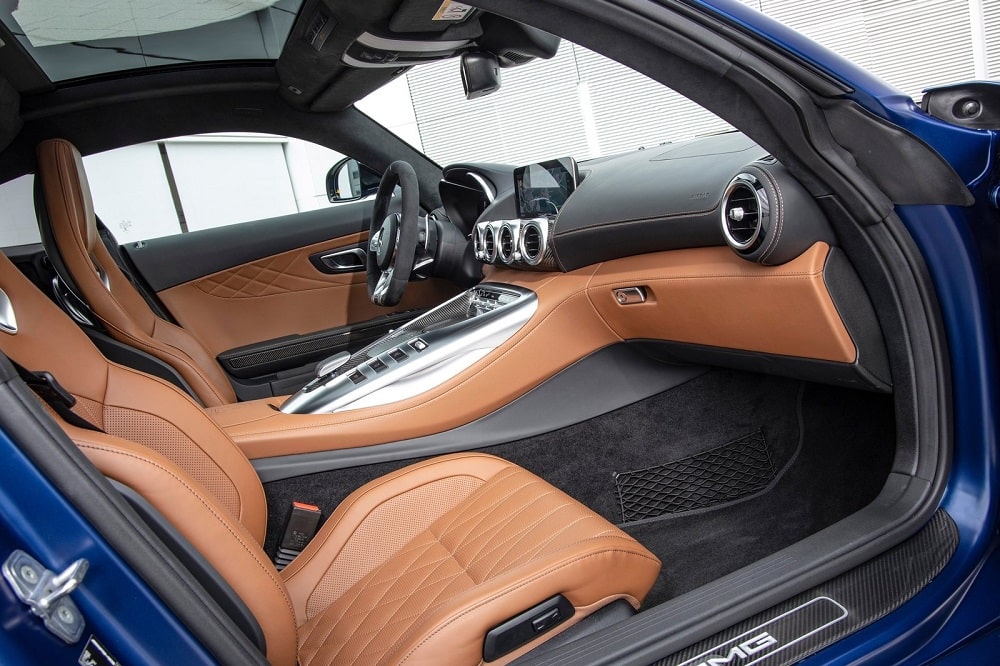 Mercedes AMG GT Coupé R 4.0L V8 585 PS   (2018-2022)