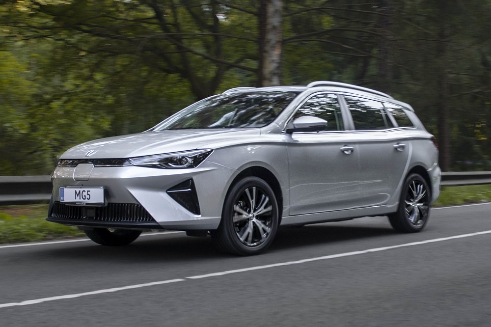 MG MG5 2026