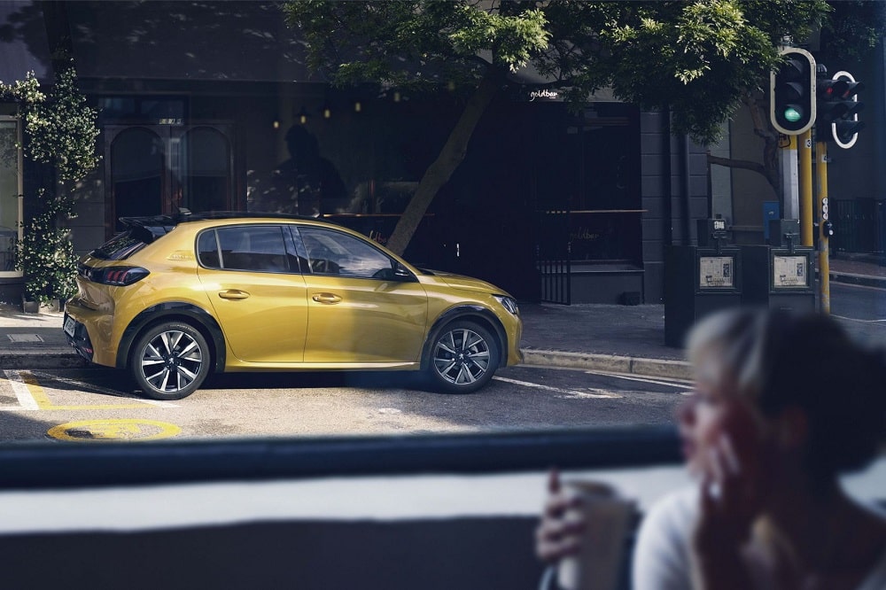 Peugeot 208 1.2 PureTech 75 PS manual  (2019-2023)