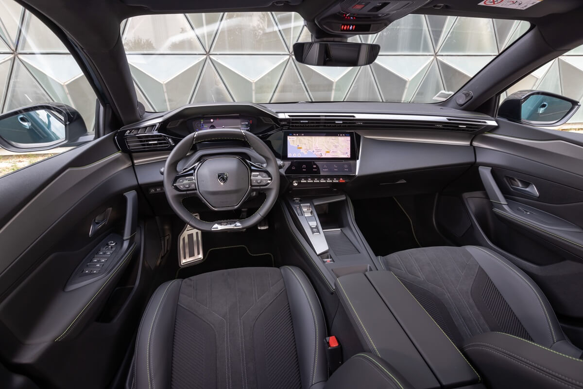 Peugeot 308 SW 1.2 Puretech 130 PS   (2021-2025)