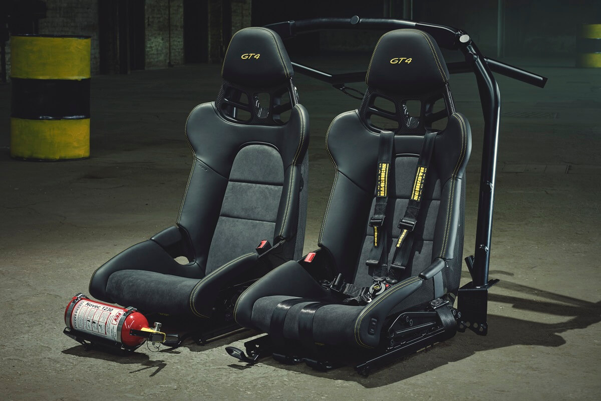 Porsche 718 Cayman GT4 420 PS   2026