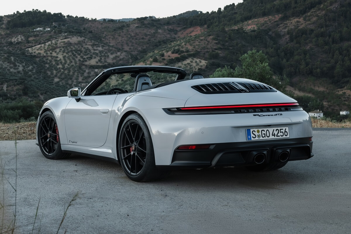 Porsche 911 Cabriolet Carrera 4 GTS 541 PS  AWD 2026