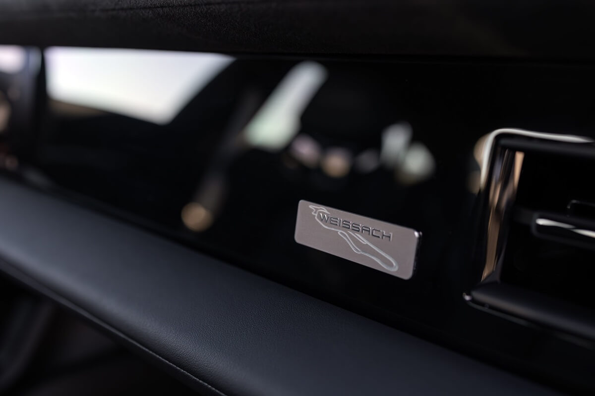 Porsche Taycan Turbo GT Weissach Package 789 PS  AWD 2026