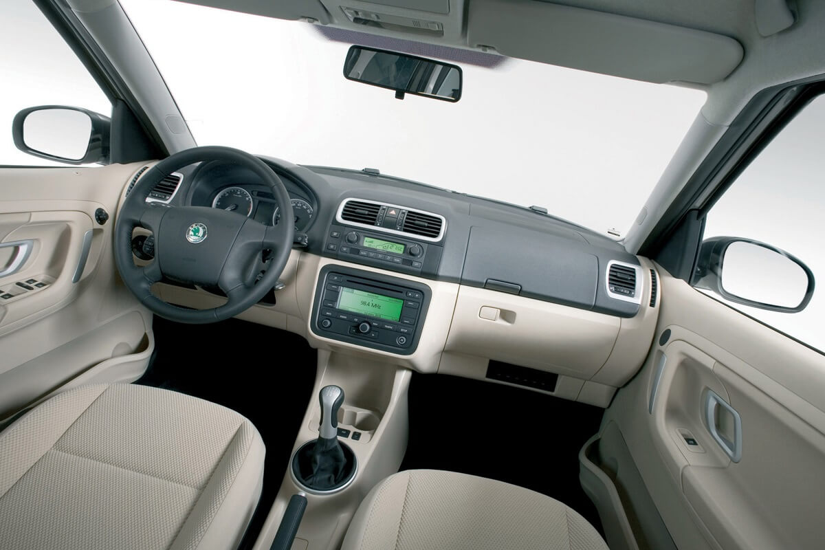 Skoda Roomster 1.9 TDI 105 PS manual  (2006-2010)