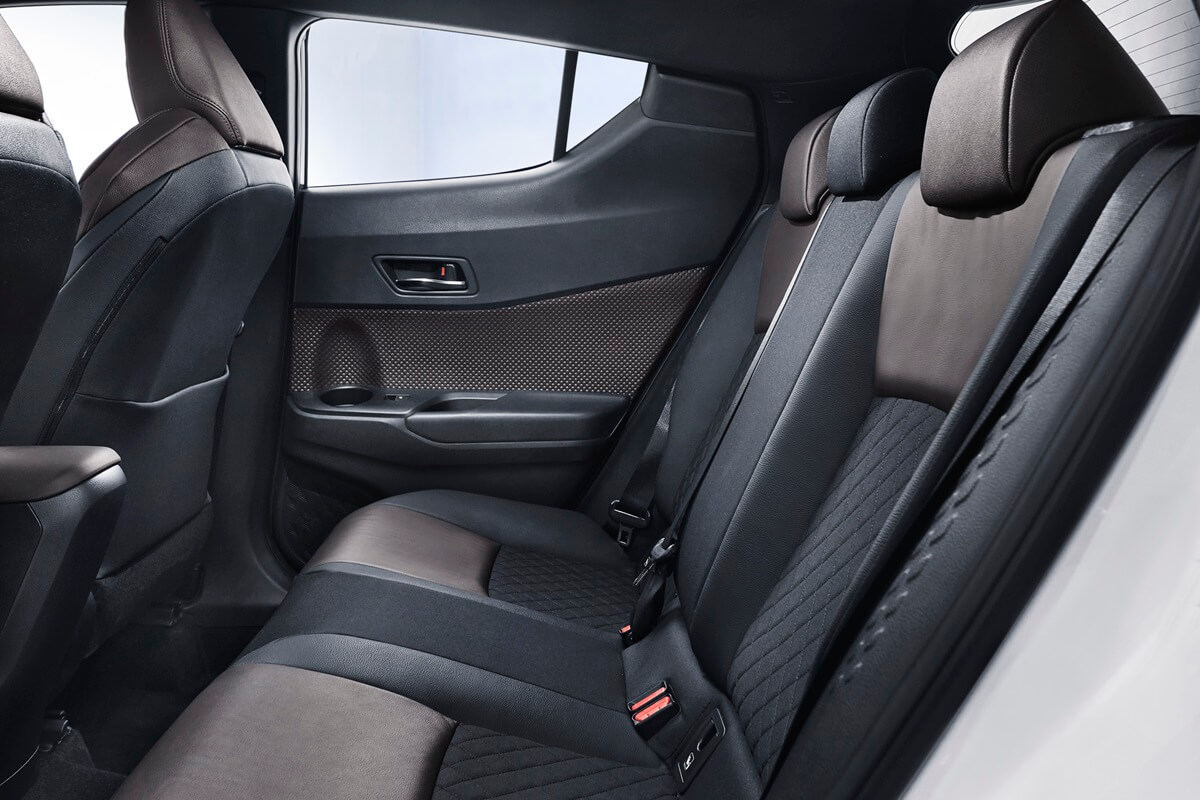 Toyota C-HR 1.2T Eco 116 PS manual  (2016-2019)