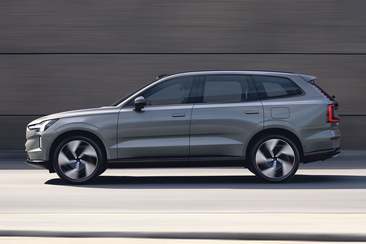 Volvo EX90 2026